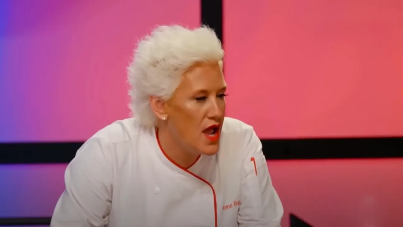 Anne Burrell Dies at Home in Brooklyn, Family Confirms