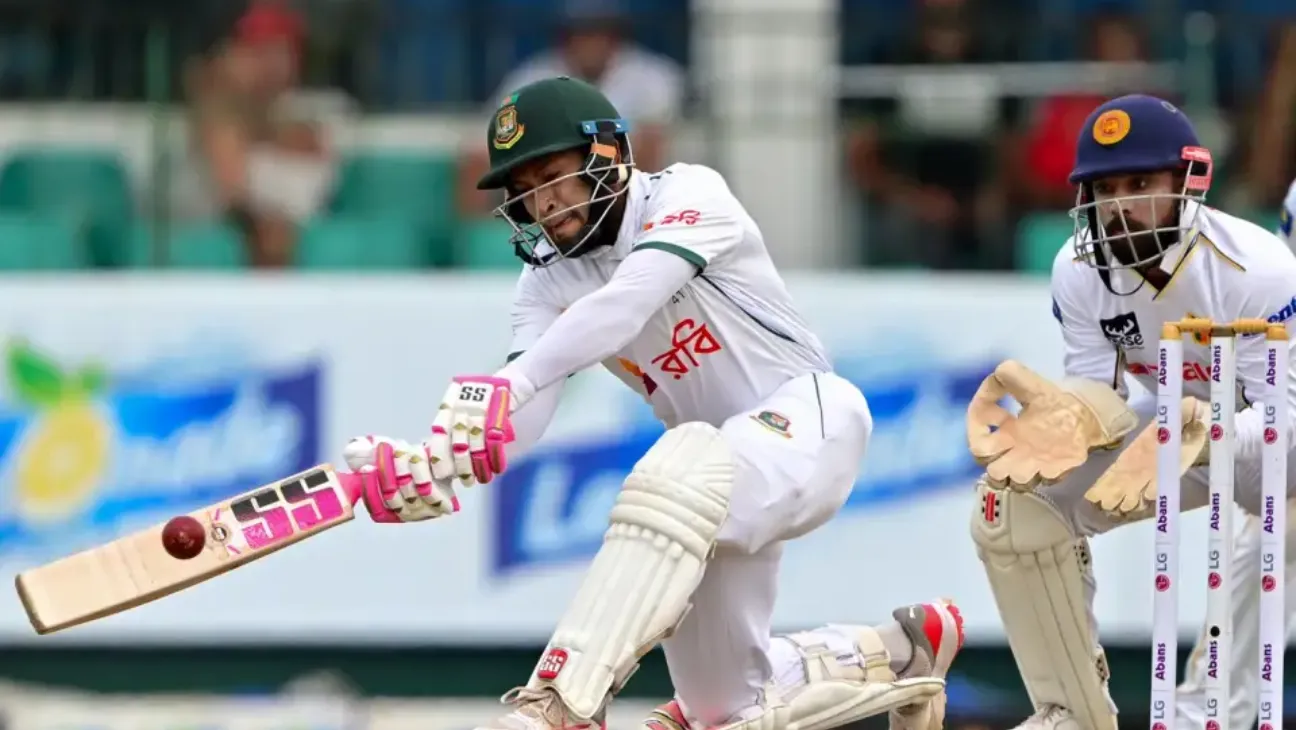 Bangladesh Closes Day One at 220/8 in Colombo Test After Early Collapse