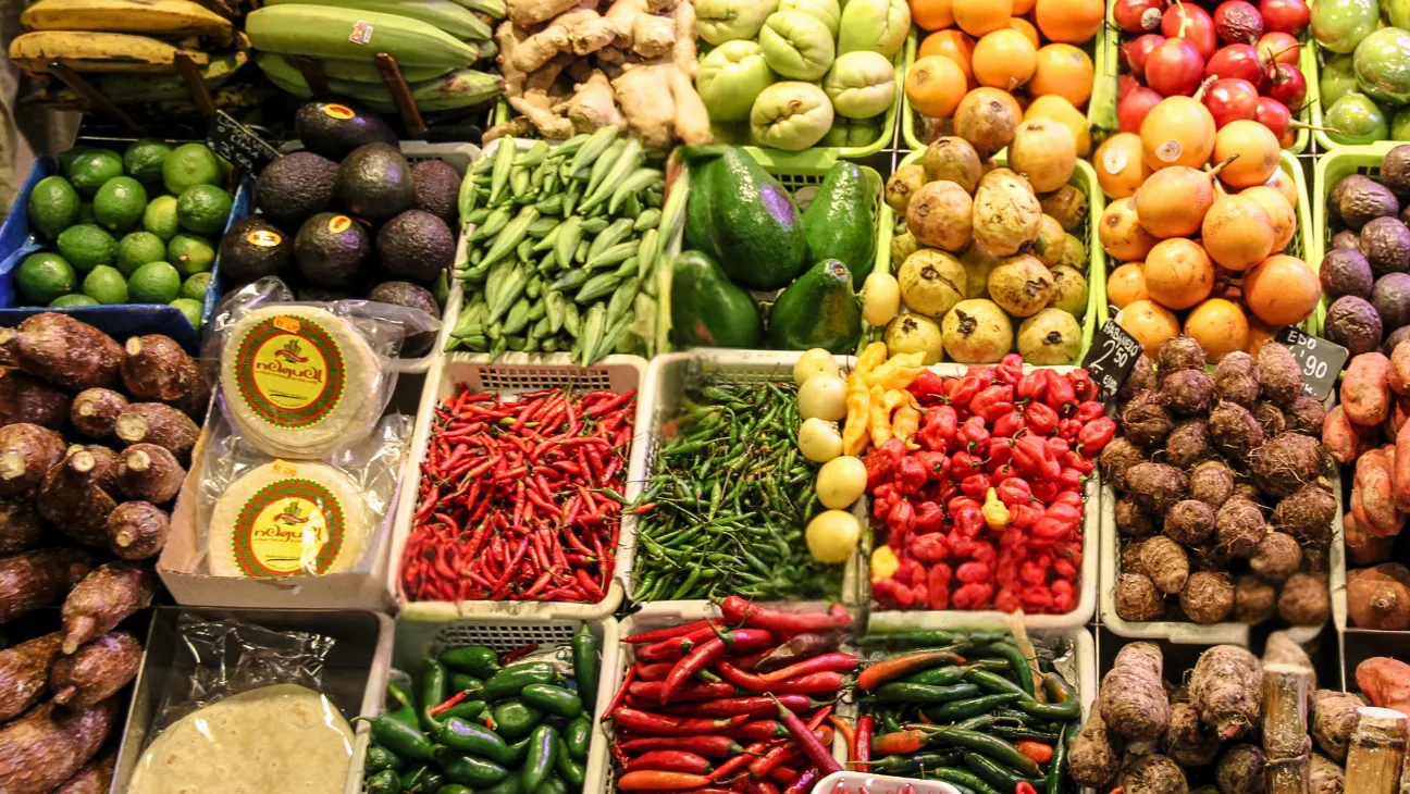 Dhaka Sees Sharp Rise in Vegetable and Rice Prices, Consumers Struggle