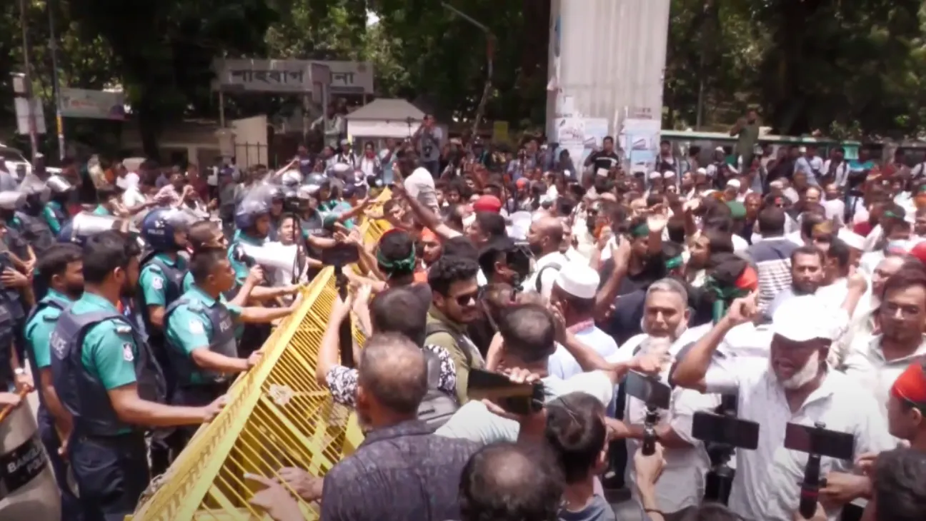 Dismissed BDR Members Threaten Jamuna March Over Reinstatement, Prisoner Release Demands