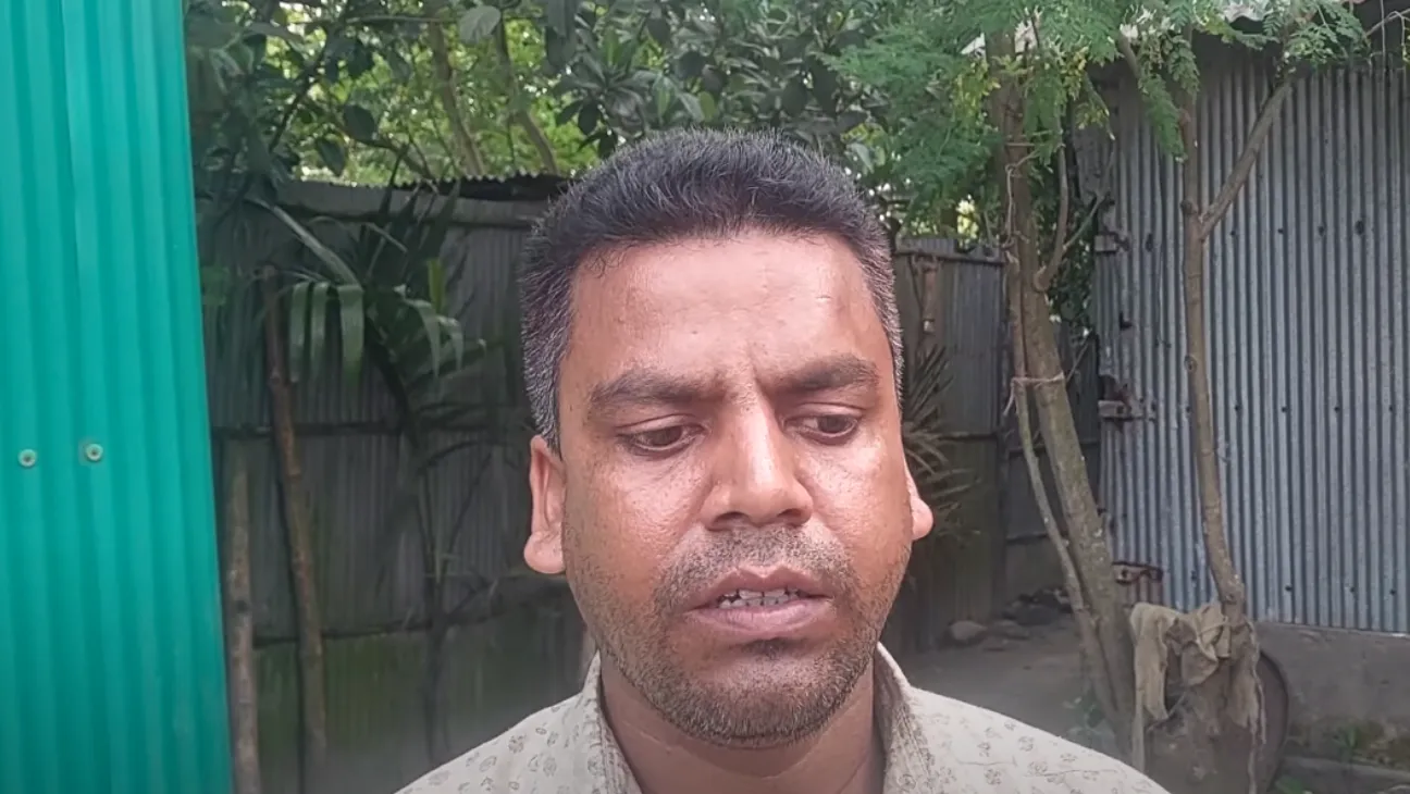 Loan Dispute Turns Violent in Sherpur Businessman Tied to Tree Over Interest Payment