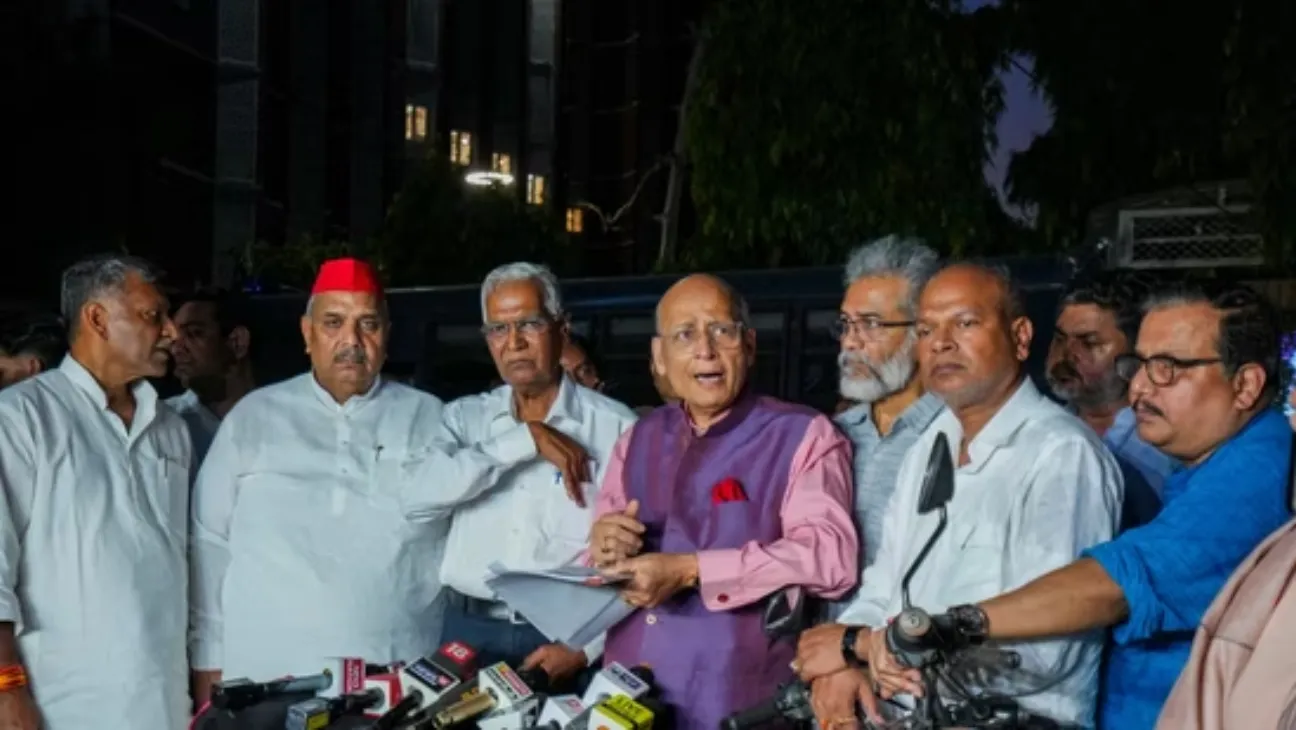 Opposition Parties Warn India’s Electoral Roll Overhaul May Disenfranchise Millions