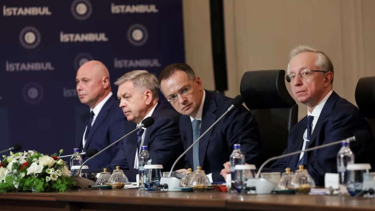 Russia and Ukraine Talk Prisoners, Not Peace, in Brief Istanbul Meeting