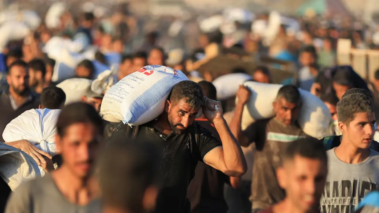 U.S. Envoy Meets Netanyahu as Gaza Truce Talks Stall and Hunger Deepens